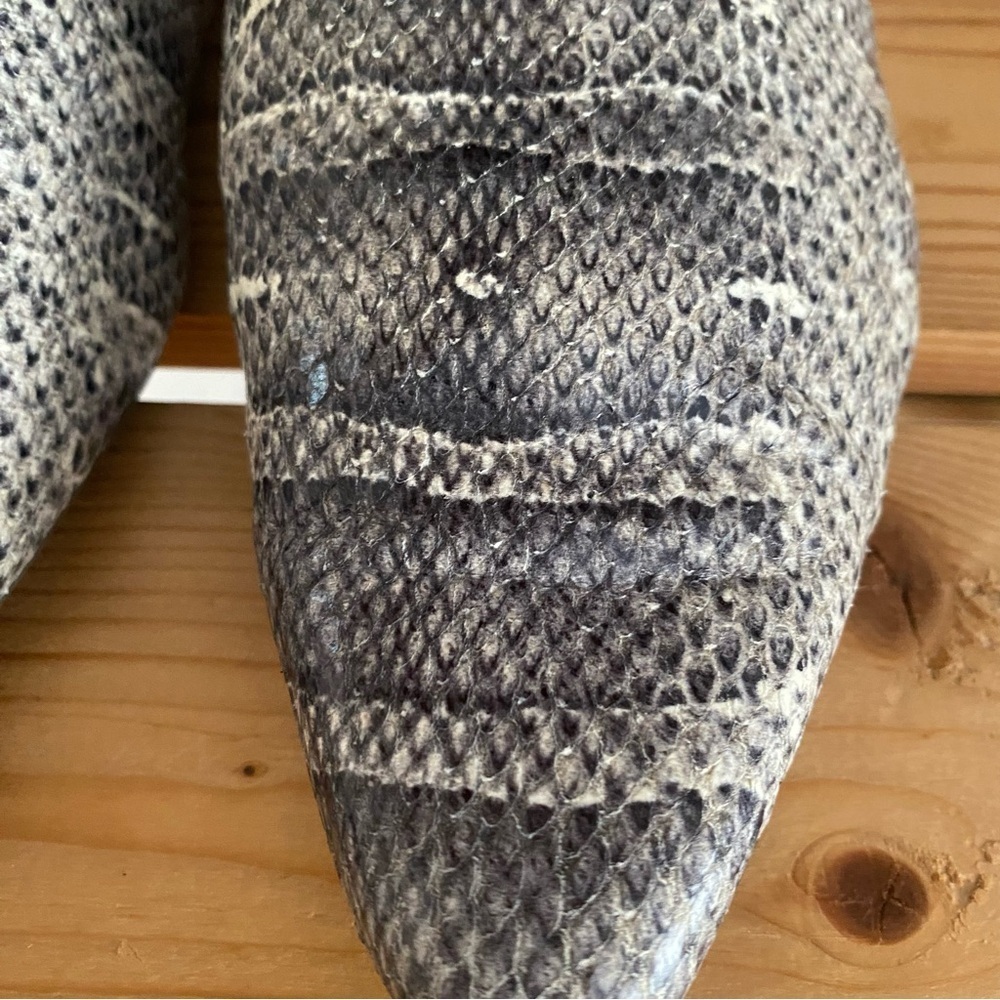 Vince Gray Snake-Embossed Leather Gena Asymmetrical Flat Mule Shoes 8 - Picture 8 of 15